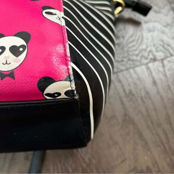 Betsey Johnson Panda Crossbody handheld Bag - Picture 7 of 8